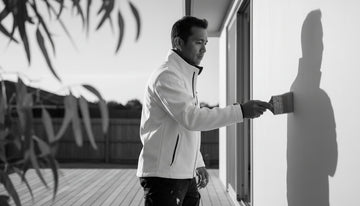 Insulated Work Jackets for Cold Weather Painting: The Professional’s Guide to Winter Performance
